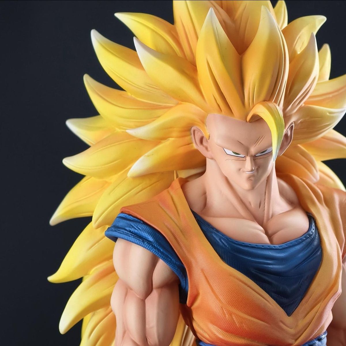 Figura do Goku Super Saiyajin  - Resin Art Goku avaliação e preço