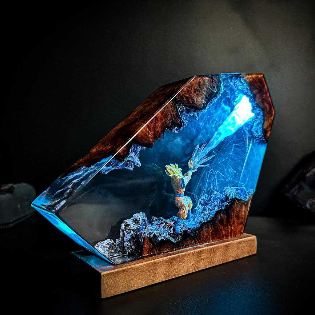 Luminária LED de Resina Epóxi  - Resin Art Goku avaliação e preço